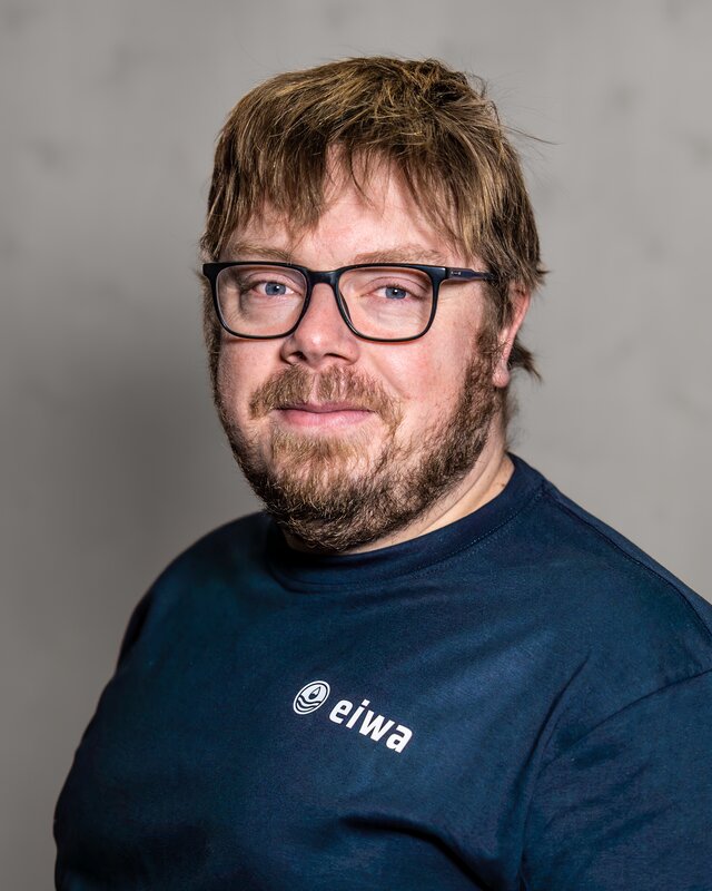 Einar